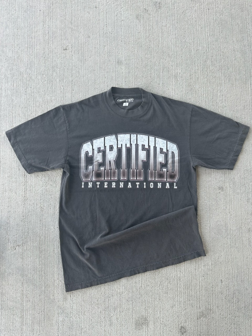 Vintage International Tee